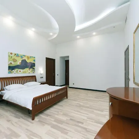 музейний провулок 4к Apartment